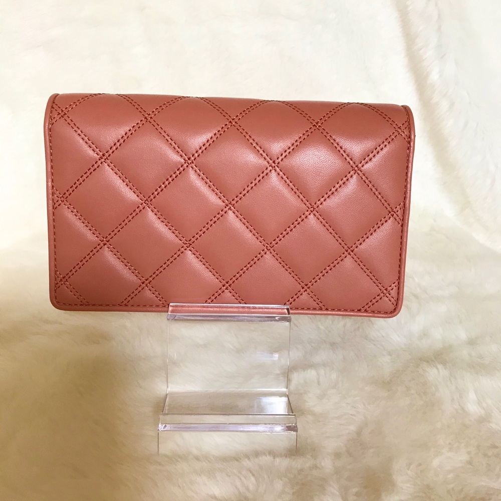 Tory Burch Savannah Chain Flat Wallet - Picture 4 of 10
